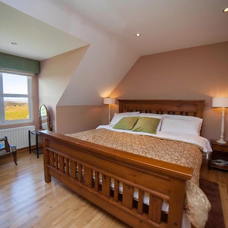 Farnaught House Apartment Westport Bagian luar foto