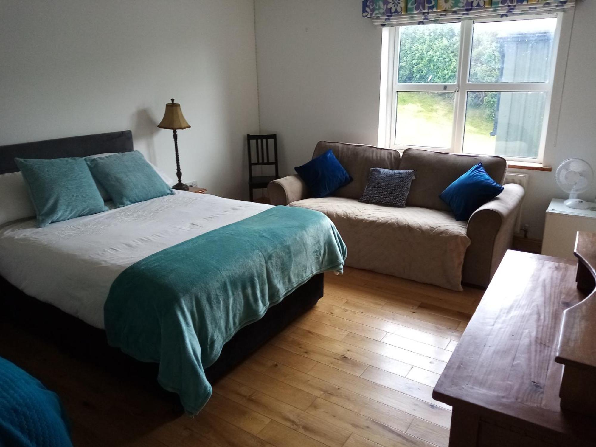 Farnaught House Apartment Westport Bagian luar foto