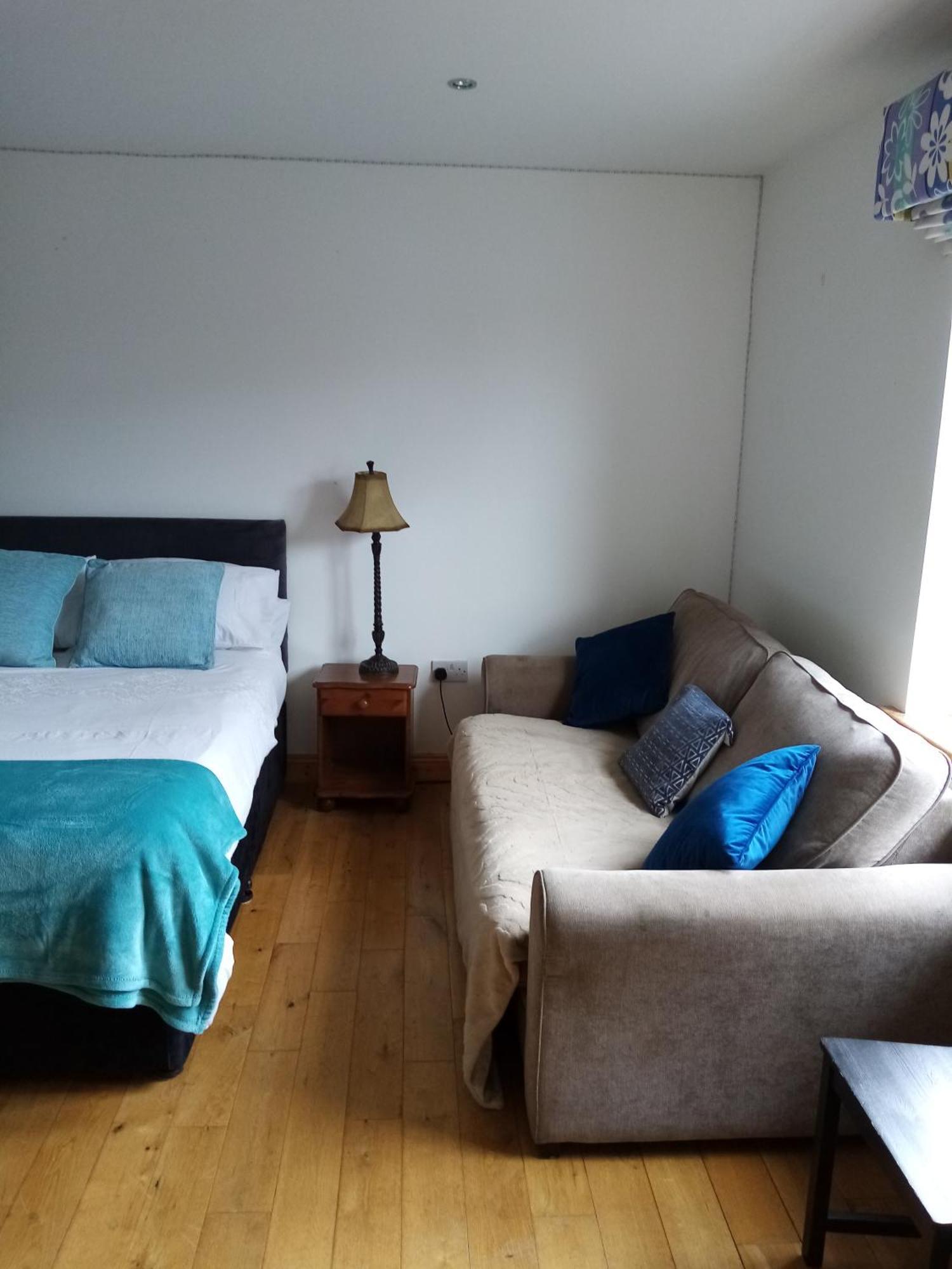 Farnaught House Apartment Westport Bagian luar foto